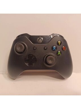 Microsoft Xbox One Wireless Controller - 1697 Model - Black
